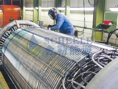 What factors should be considered when selecting materials for water bath vap...